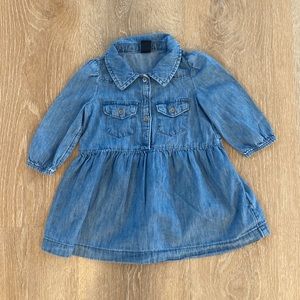 Gap denim dress for girls. Size 24 months. Great condition.